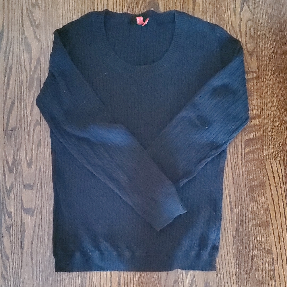 Esprit Women's Black Crewneck Sweater
